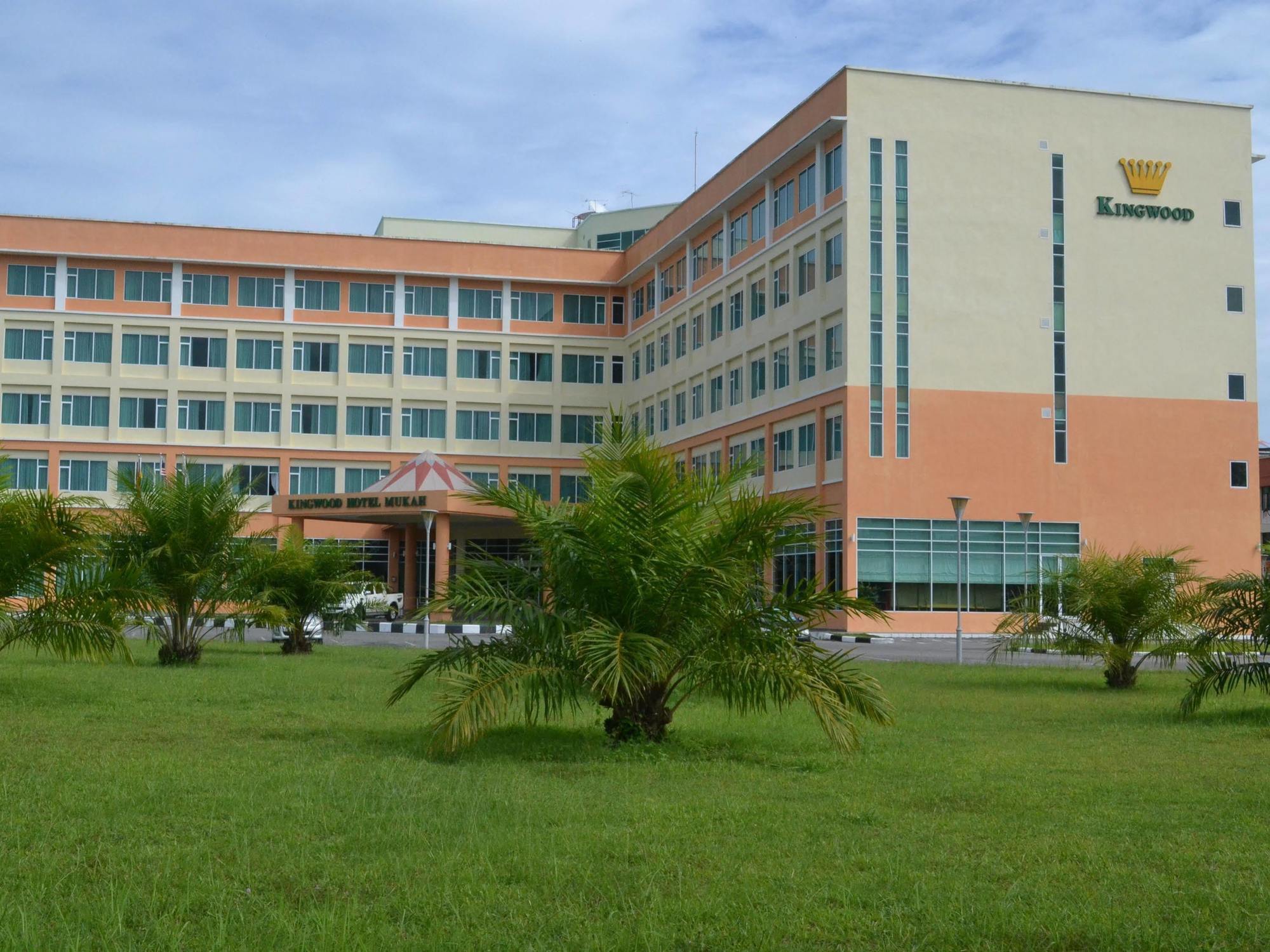 Kingwood Hotel Mukah Selangau Bagian luar foto